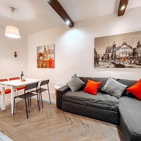 Fee4Me. Amazing Apartment In The Heart Of Lavapies Madrid Exterior photo