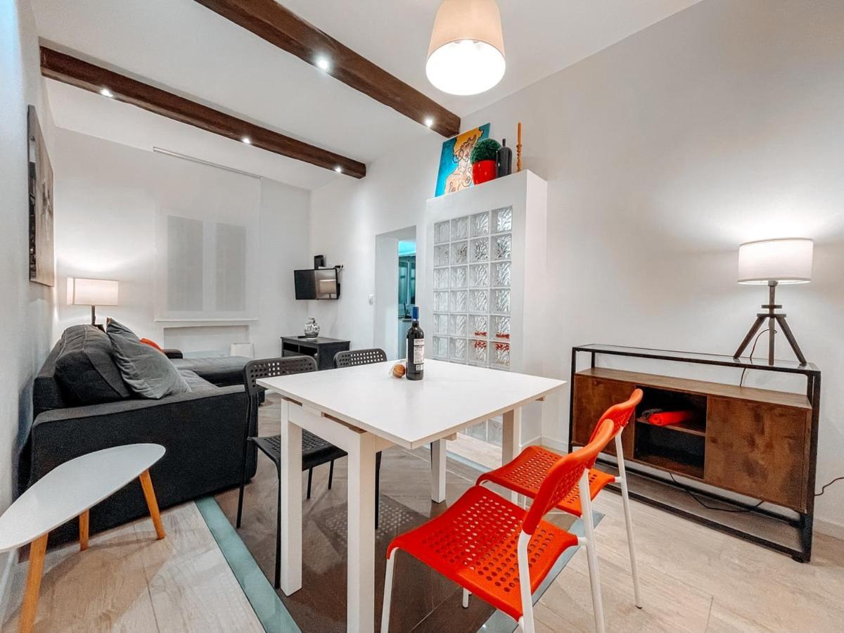 Fee4Me. Amazing Apartment In The Heart Of Lavapies Madrid Exterior photo